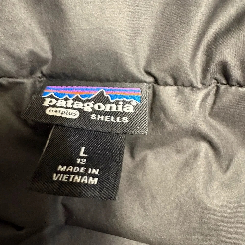 Patagonia netplus shells Kids Black Puffer Jacket size 12 big kids
